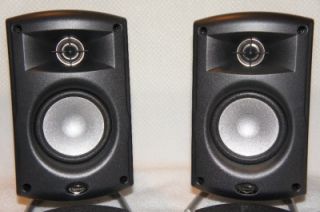 pair of klipsch promedia ultra 5 1 computer speakers