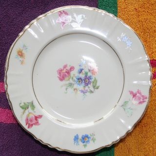 Aberdeen China Bread and Butter Plates