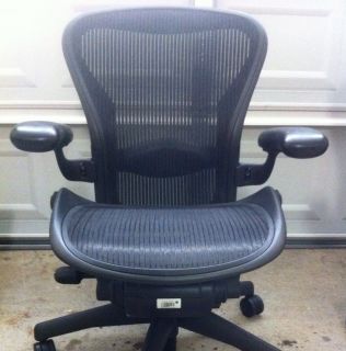 Herman Miller Aeron Size B Chair With Lumbar Support fully Loaded