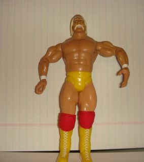 WWE Andre The Giant and Hulk Hogan Action Figures with Title Belt 