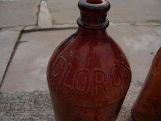 Antique/Vintag​e Brown Cork Bottles Clorox, Fleecy White, 32 oz 