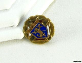 Knights Columbus Fraternal Vintage Cross Lapel Pin
