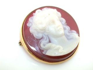 Victorian Antique Hard Stone Cameo 14kt Yellow Gold Pin
