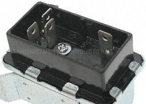 Standard Motor Products RY126 A C Compressor Control Relay