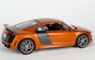 1zu43_Audi_R8_GT_samoa orange met_Audi_Schuco_5011018413_21155_07