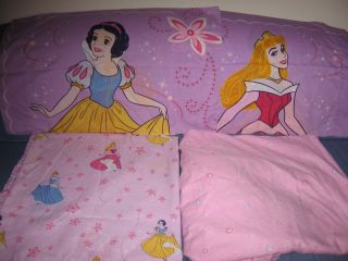 Disney Princess Cinderella, Aurora & Snow White 4 Pc Full/Double Sheet 