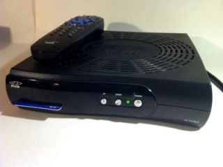 Bell Satellite TV ExpressVU Digital SD 4100 Receiver with Remote and 