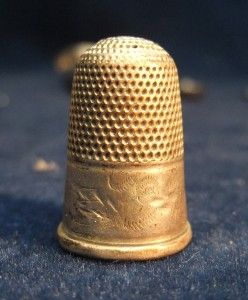 ANTIQUE SILVER ENGRAVED THIMBLE SEWING NEEDLEWORK