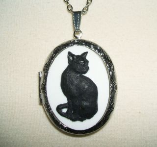 Black Cat Cameo Necklace Locket Pendant Sitting Cat