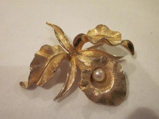 Numbered RARE #8377 Orchid SIGNED Boucher Gold Tone Faux Pearl Flower 