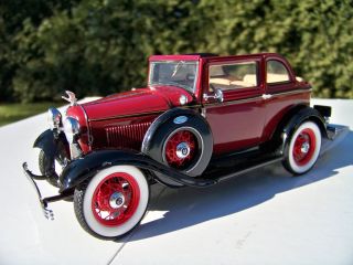 24 Franklin Mint Sample Bonnie Clyde 1932 Ford 18 V 8 Without Bullet 