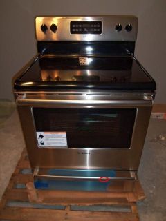 Bosch 30 Freestanding Electric Range HES3053U Stainles Dent on The 