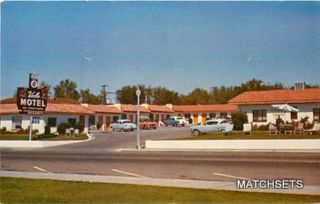 BOULDER CITY, NEVADA Vale Motel US 93 & 466 Automobiles POSTCARD