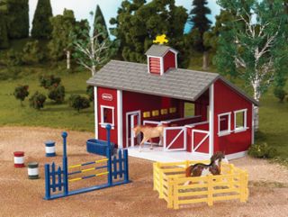 Breyer Stablemates Red Stable Barn Set w 2 Horses Jump Corral More NIB 