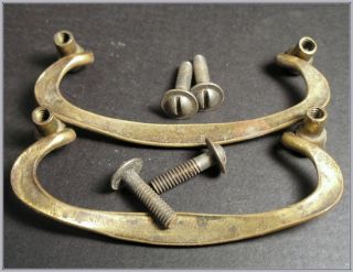   great old solid brass bail pulls auction quantity 2 handles center