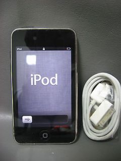 32gb apple ipod touch 3rd gen  player fully functional bundled with 