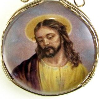 Jesus Glass Cameo Pendant 14K Rolled Gold Jewelry