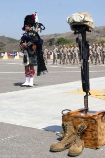 Marines Fallen in Combat Bagpipe 2007 Camp Pendleton CA
