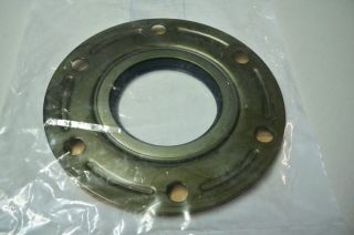 Ford 8N Rear Axle Outer Seal Retainer w Seal Gasket Part A8NN4248A 