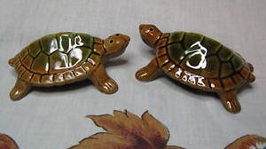 Vintage Ceramic Turtle Turtles Salt Pepper Shakers Set