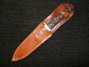 Cattaraugus Packing Hunting Knife with Ovalhole Etch