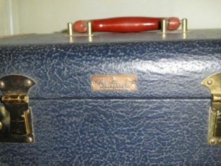 Cavanaugh Luggage Craftmen Vintage Navy Blue Train Case Suitcase with 