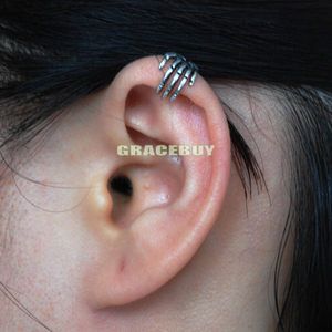    Skull Hand Ear Cuff Wrap Cartilage Earrings Clip On Silver Colour