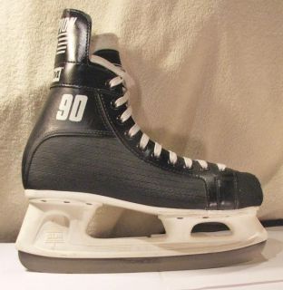 CCM Champion 90 Ice Hockey Skates Size 8 Youth Young Adult