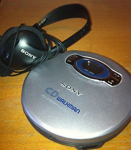 Sony D EJ615 CD Walkman Portable Player Disc discman headphones g 