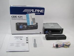 Alpine CDE 121 Car Audio Stero Radio CD  USB IPOD Player CDE121