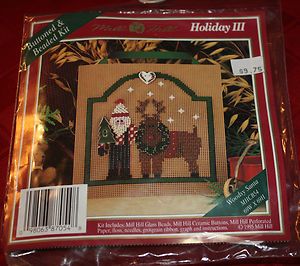 Mill Hill Buttoned Beaded Kit Holiday III Woodsy Santa