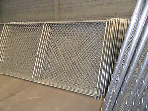 TEMPORARY CHAIN LINK FENCE PANELS 6X12 WITH STAND AND CLAMP