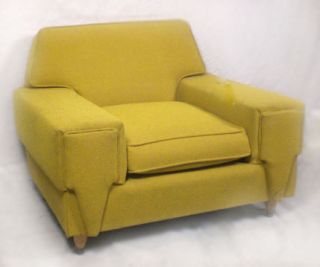 Vintage Modern Overstuffed Upholstered Chair 0667 Z