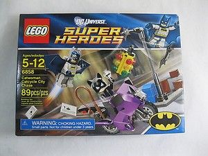 Lego DC Universe Super Heroes Catwoman Catcycle City Chase