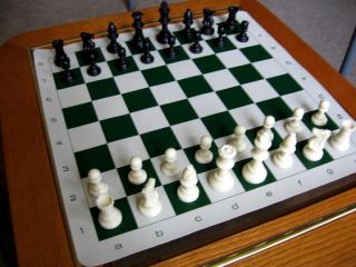 New Analysis Size Chess Pieces in box + chess board (no clock)