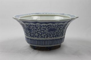 Great 19c Chinese Blue and White Porcelain Planter