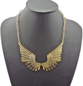 Vintage Style Gold Metal Angel Wings Chunky Bib Chokers Necklace