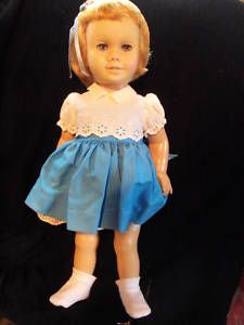 Vintage Chatty Cathy Blonde Bob Blue Dress No Shoe Mute