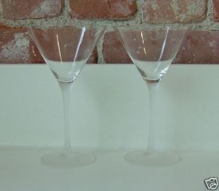 BELVEDERE Vodka Frosted Stem Martini Glasses (2)