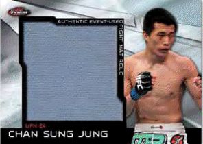 2011 Topps Finest UFC Jumbo Mat Relic MR CSJ Chan Sung Jung Card
