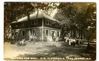  George NY   WAITING FOR MAIL AT CLEVERDALE   RPPC Postcard Adirondacks