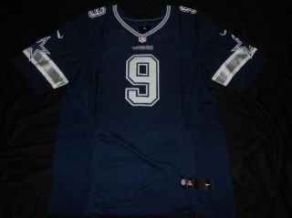 You are bidding on a Dallas Cowboys Tony Romo Jersey made by Nike. The