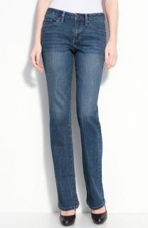 Jag Jeans Lucy Bootcut Stretch Jeans (JJ Wash) (Petite)