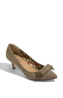 Seychelles Apostrophe Pump