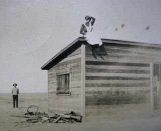 Prairie Shack Chinook Montana RPPC 1911 RARE Antique Photo Woman Roof