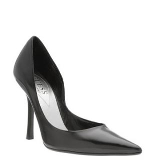 GUESS Carrie Leather Pump