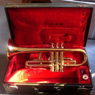 Holton Collegiate Cornet with Case Trumpet Instrument