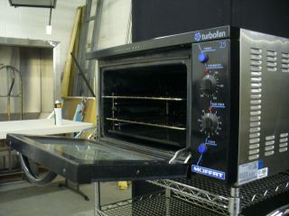 Convection Oven Compact Electric Turbofan Broiling Moffat E25