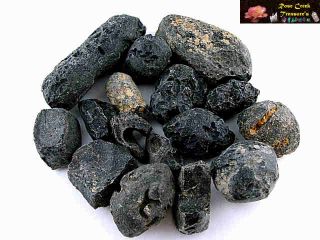 this sale is for a 1 2 pound of tektites per lot this stone is a