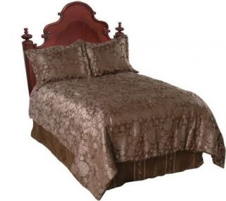 Amadeus Mayfair 4 piece Queen Comforter Set —